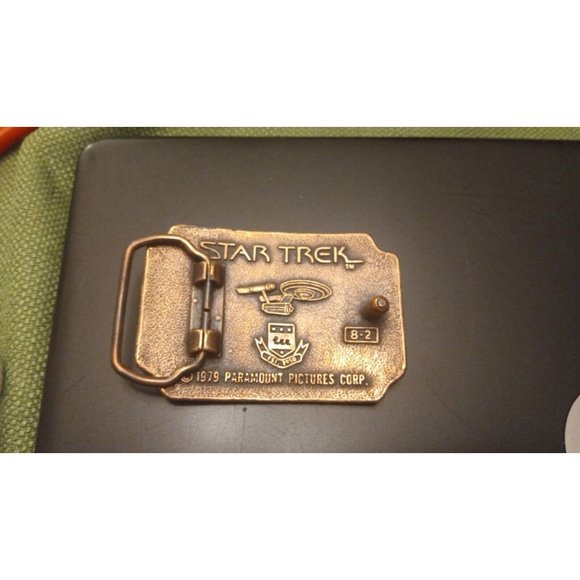 VINTAGE 1979 **STAR TREK** (SPOCK & CAPTAIN KIRK) BELT BUCKLE - Picture 6 of 6